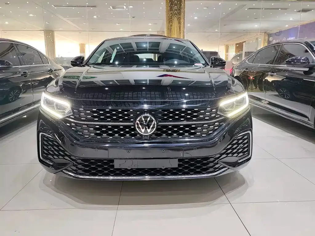 Volkswagen Passat — фото 2