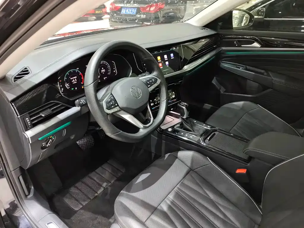 Volkswagen Passat — фото 4