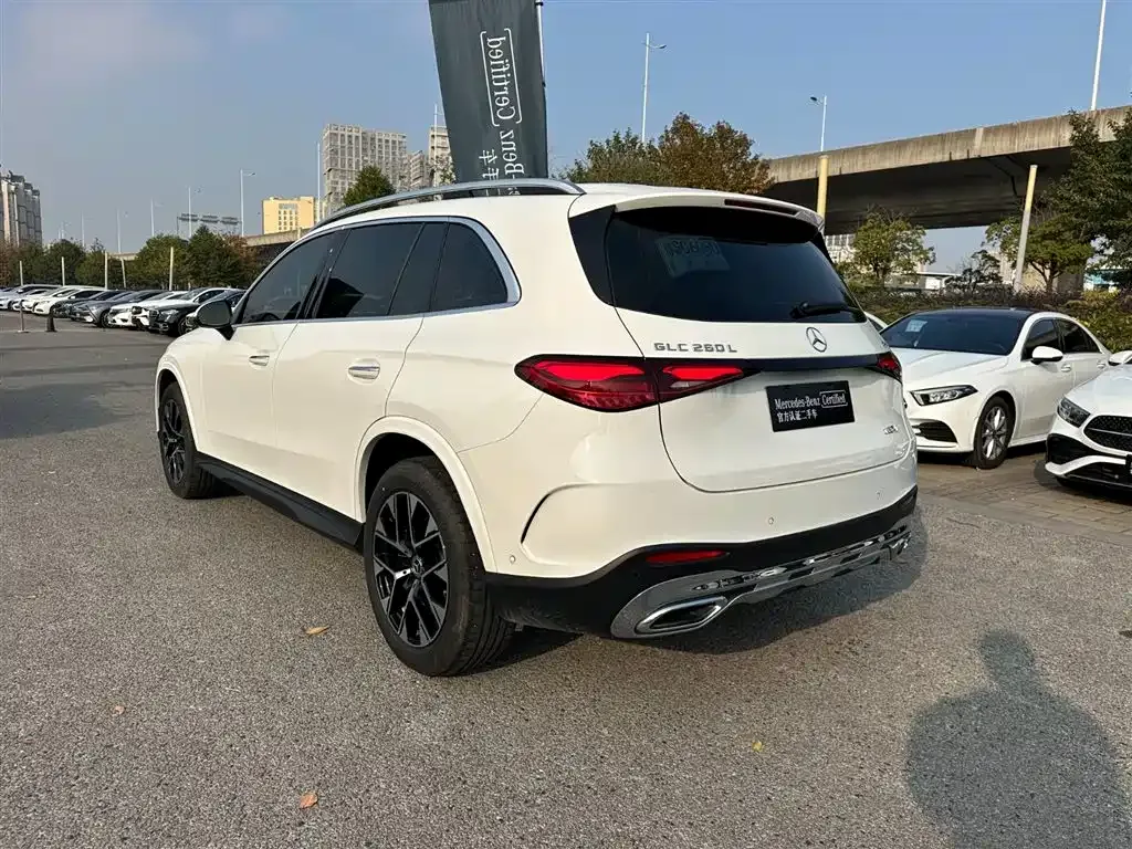 Mercedes-Benz GLC — фото 2