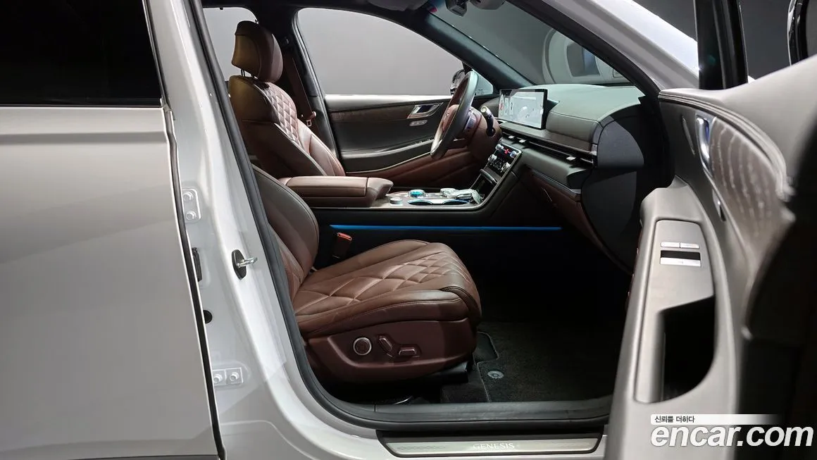 Genesis GV80 — фото 10