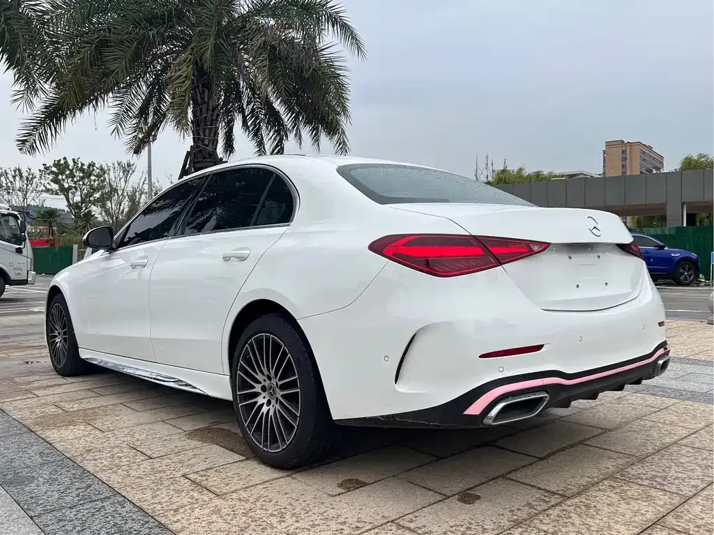 Mercedes-Benz C-Class — фото 10