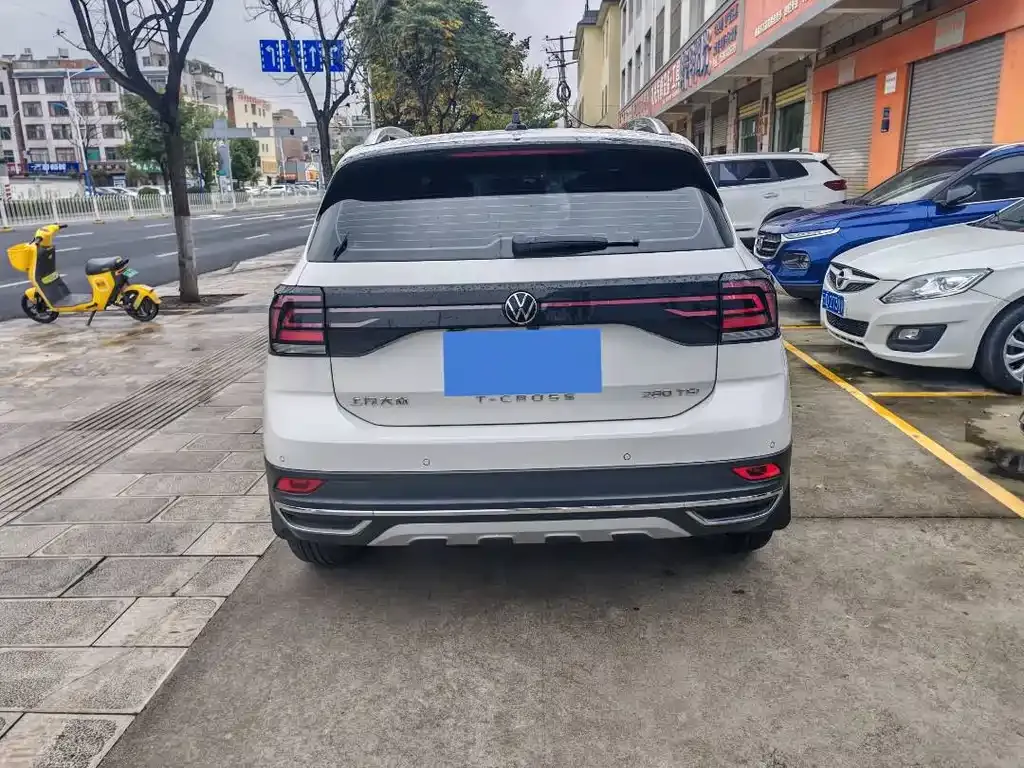 Volkswagen T-Cross — фото 5