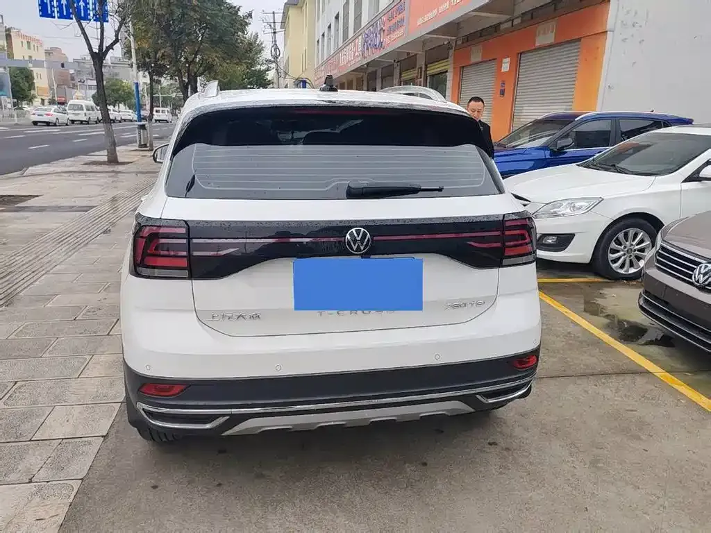 Volkswagen T-Cross — фото 9