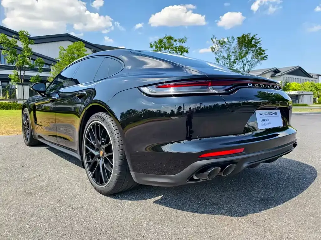 Porsche Panamera — фото 6
