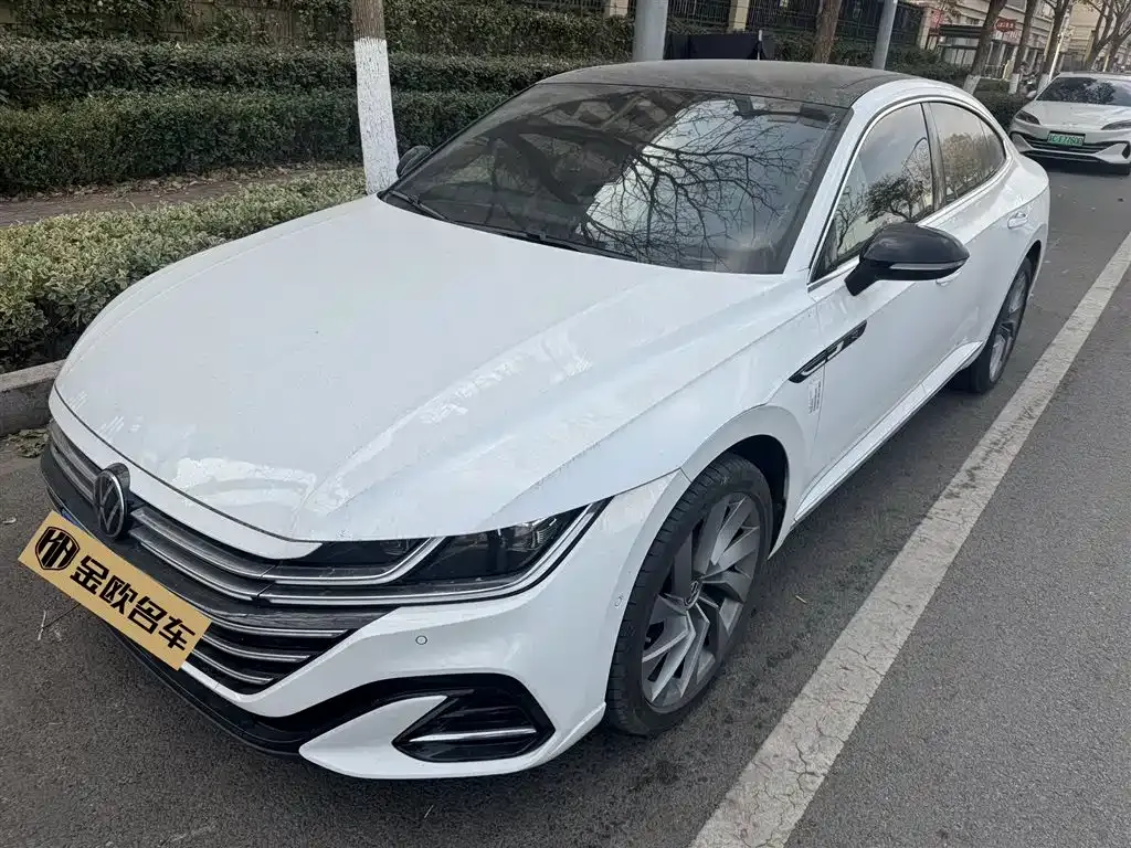 Volkswagen CC — фото 1