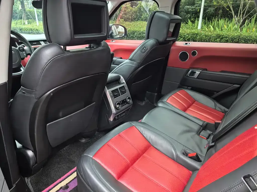 Land Rover Sport — фото 10