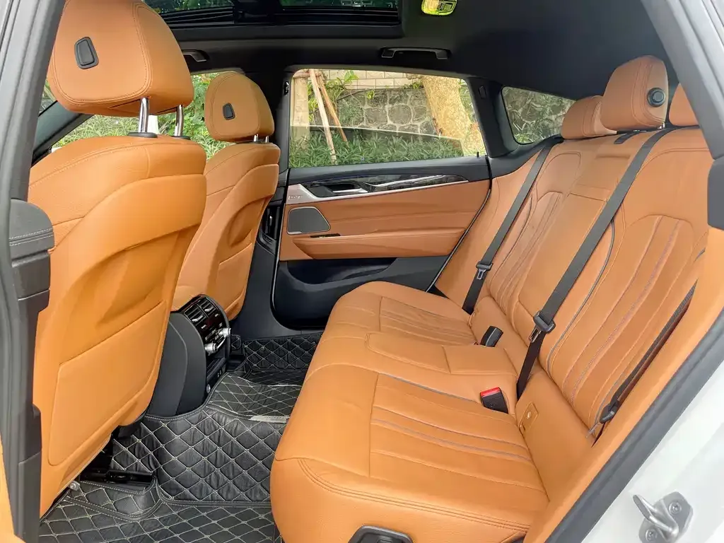 BMW 6 Series GT — фото 6