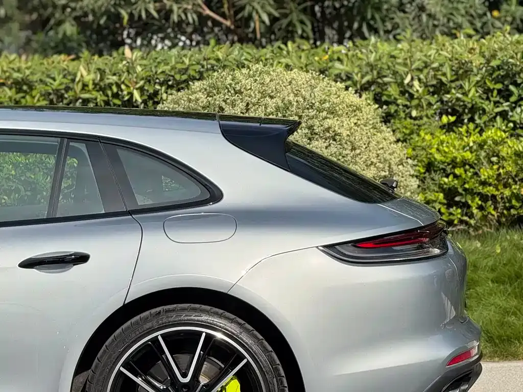 Porsche Panamera Hybrid — фото 10