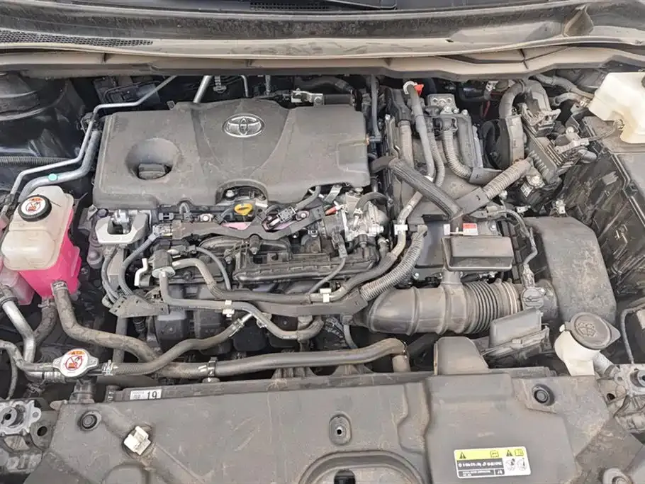 Toyota Granvia — фото 10