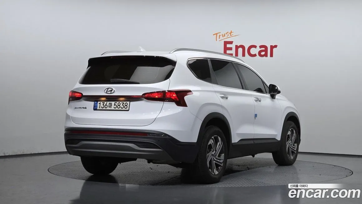 Hyundai Santafe — фото 2