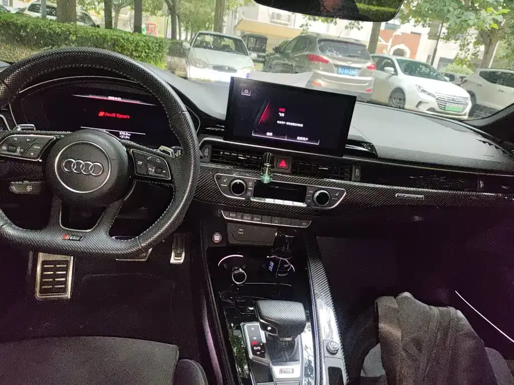 Audi RS 5 — фото 5