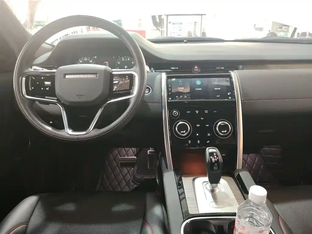 Land Rover Discovery Sport — фото 10