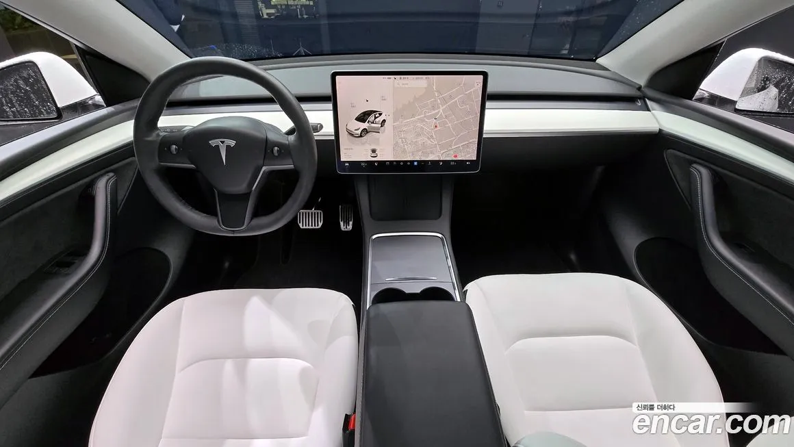Tesla Model Y — фото 7