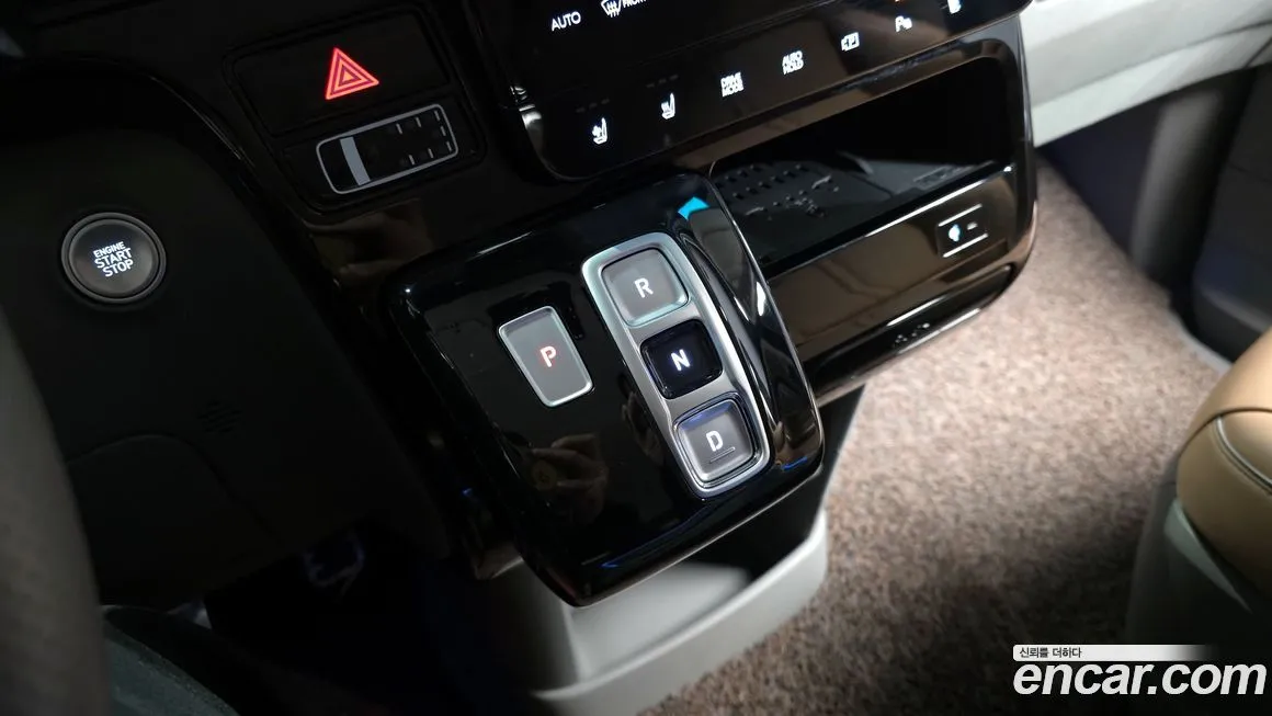 Hyundai Staria — фото 9