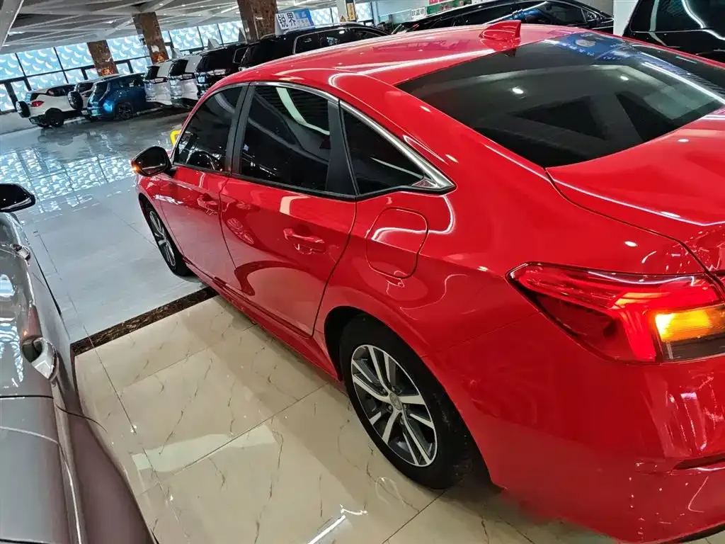 Honda Civic — фото 5