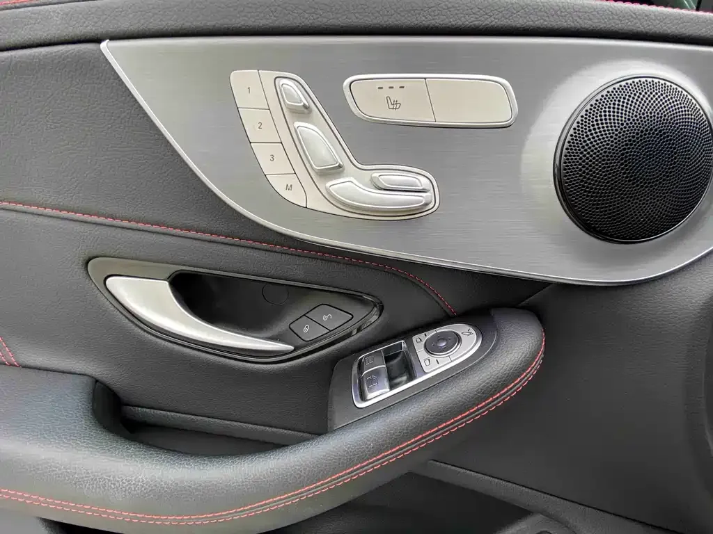 Mercedes-Benz C-Class (Import) — фото 9