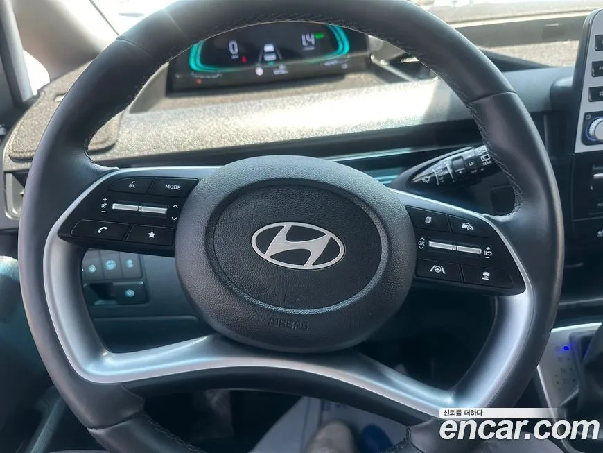 Hyundai Staria — фото 10