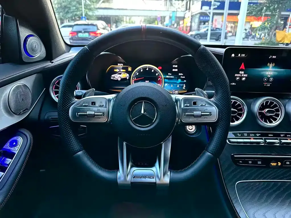 Mercedes-Benz GLC AMG — фото 5