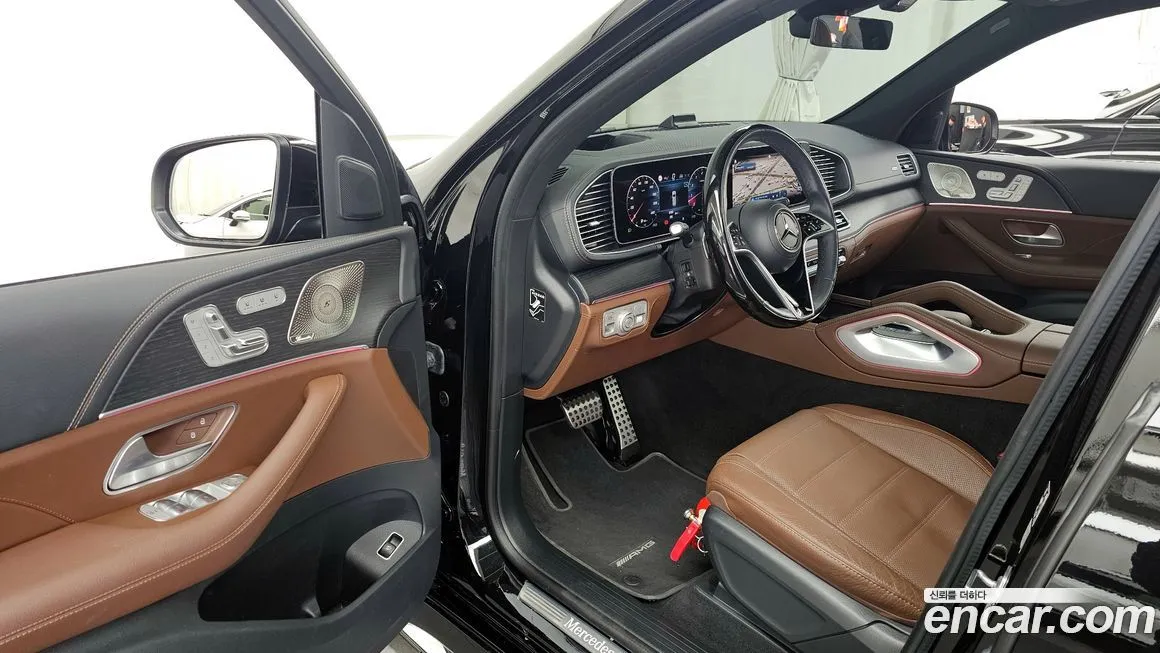 Mercedes-Benz GLS-Class — фото 10
