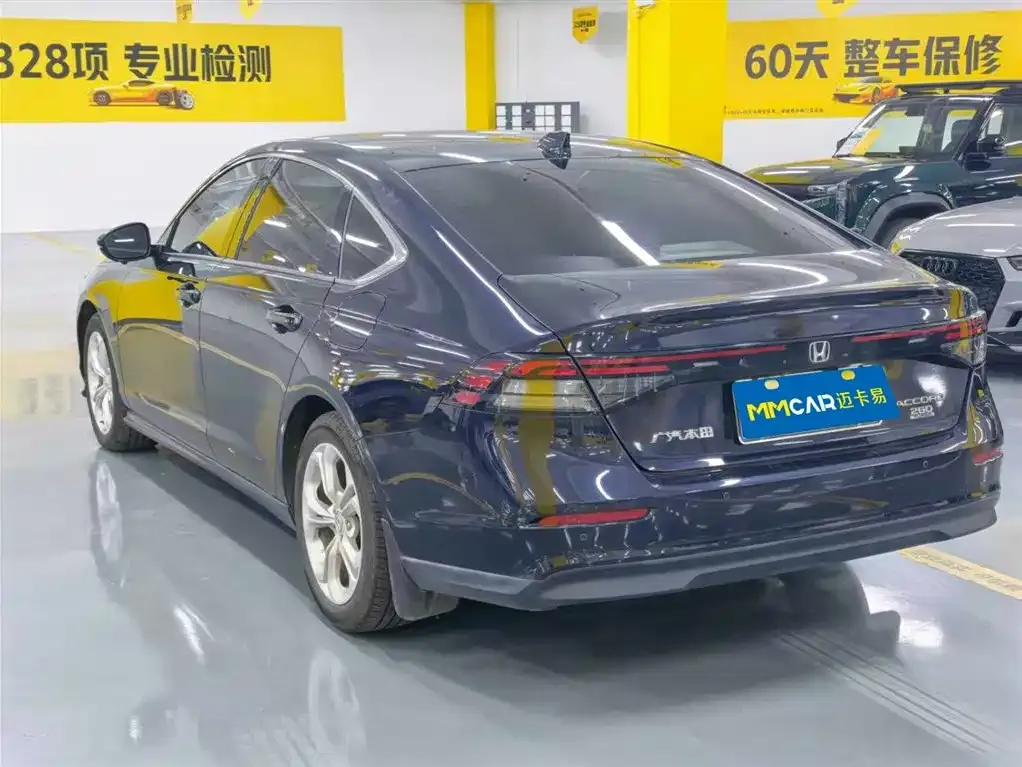 Honda Accord — фото 3