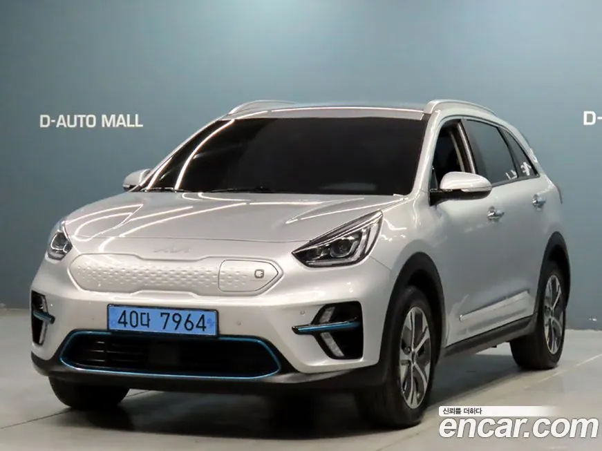 Kia Niro — фото 1