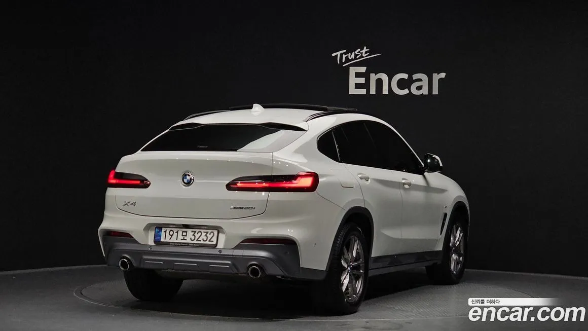 BMW X4 — фото 2
