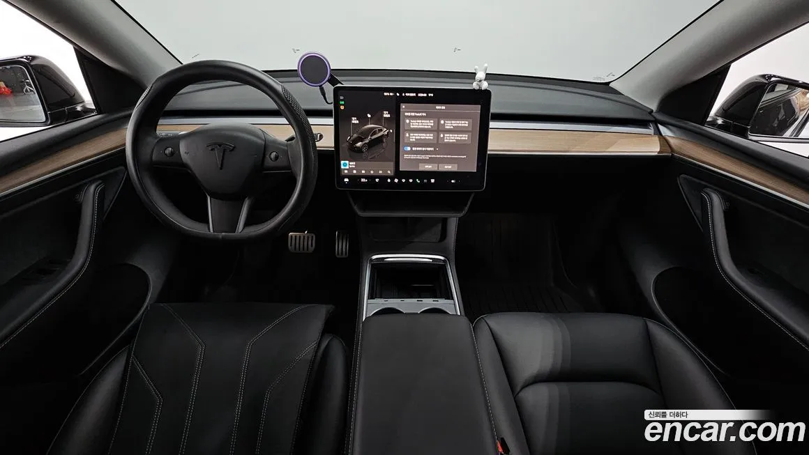 Tesla Model Y — фото 7