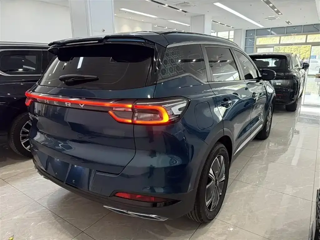 Chery Tiggo 7 PLUS NEV — фото 10