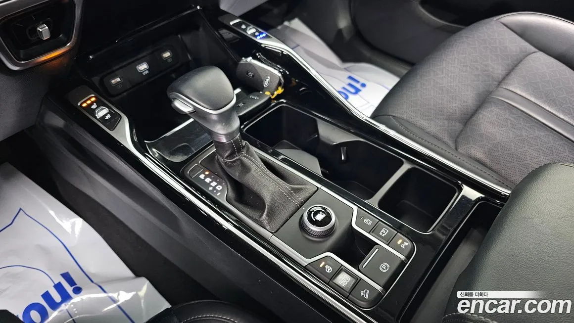 Kia Sorento — фото 9