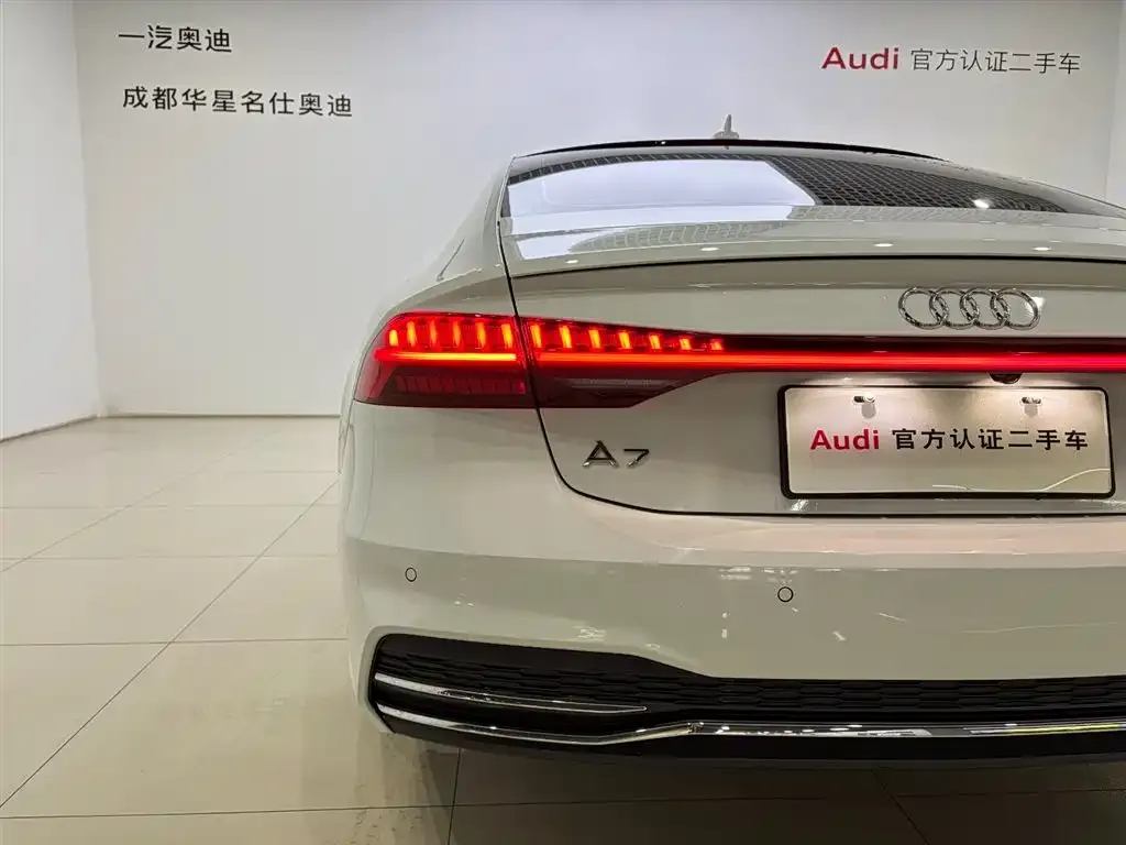Audi A7 — фото 9