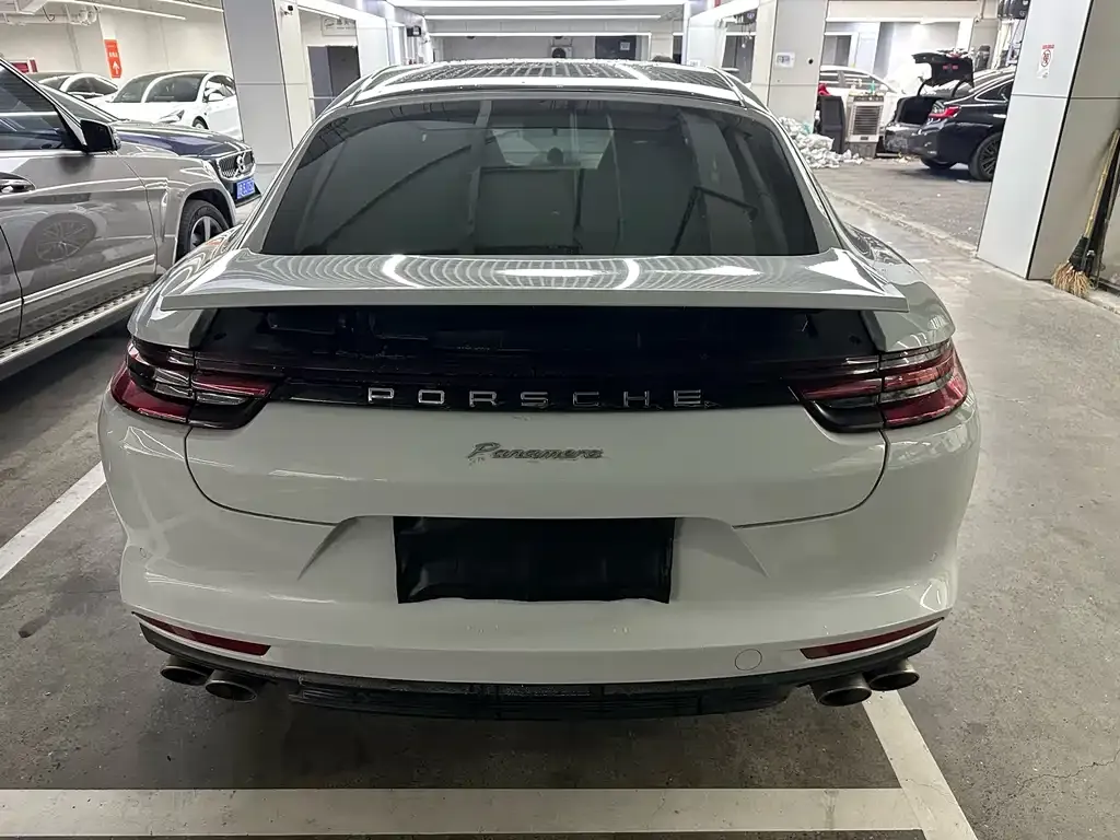 Porsche Panamera — фото 9