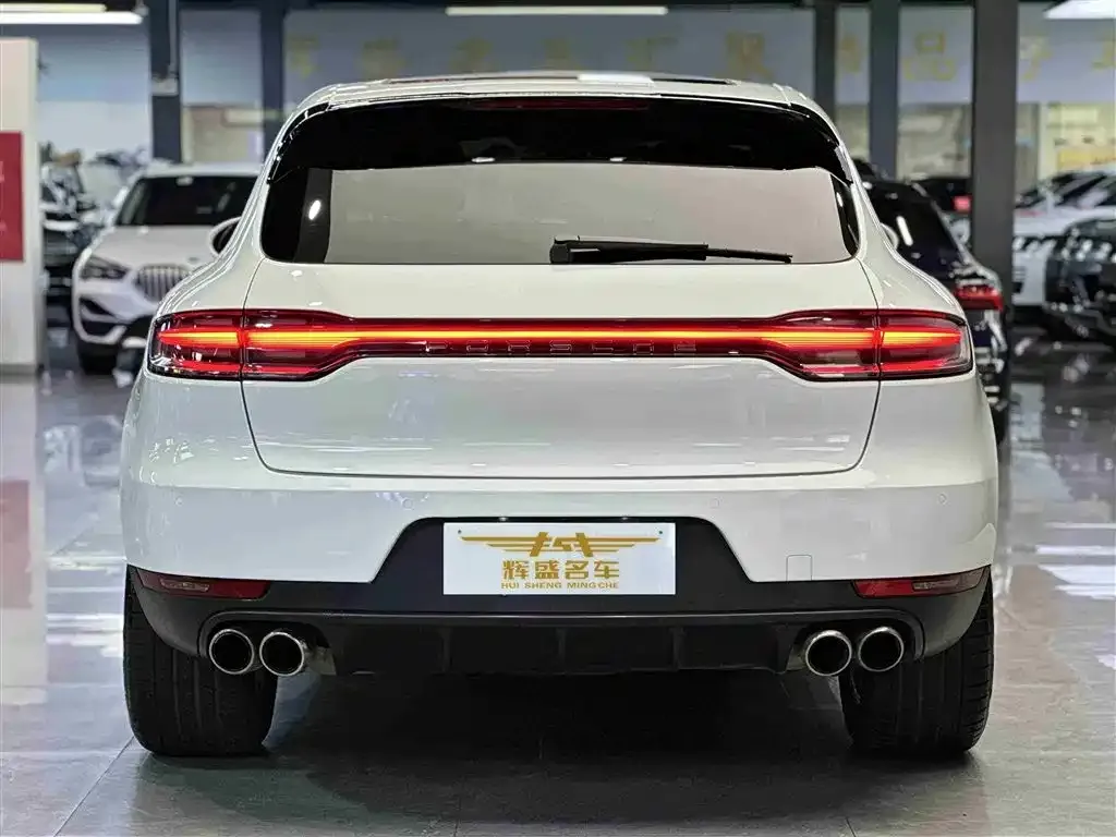Porsche Macan — фото 4