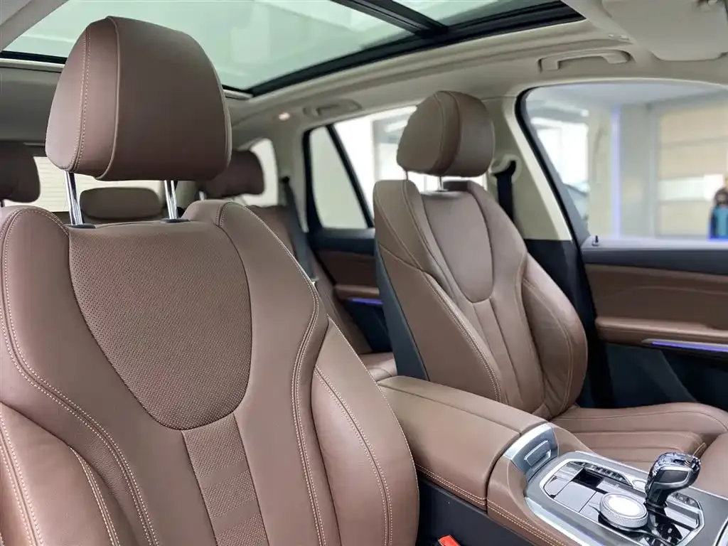 BMW X5 (Import) — фото 10