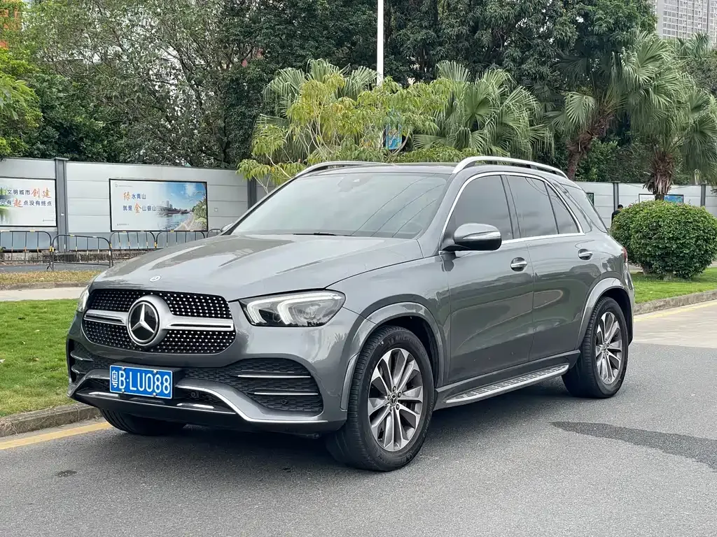 Mercedes-Benz GLE — фото 1