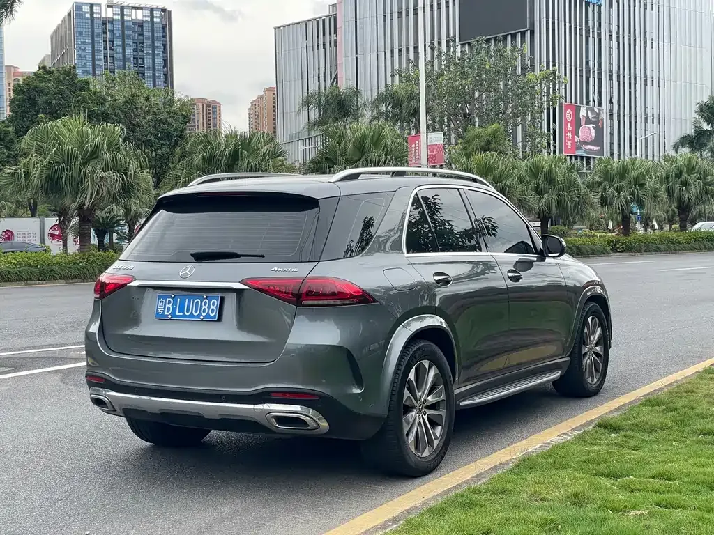 Mercedes-Benz GLE — фото 4