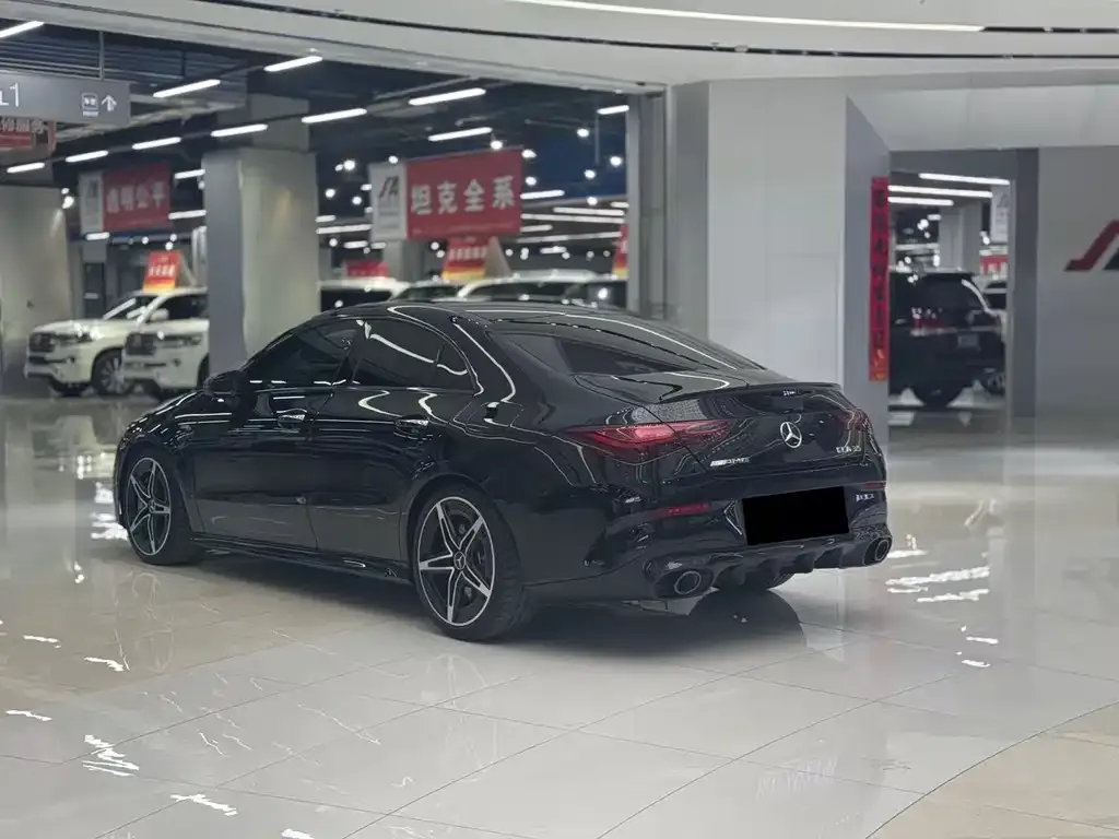 Mercedes-Benz CLA AMG — фото 7