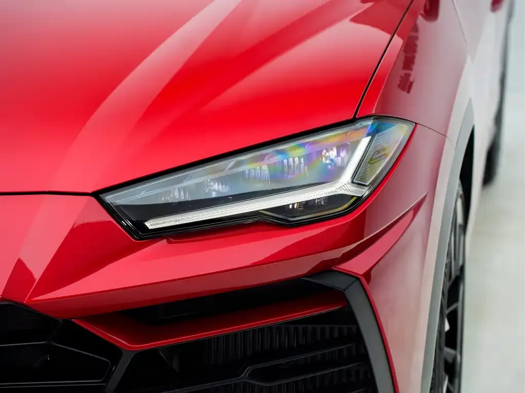 Lamborghini Urus — фото 3
