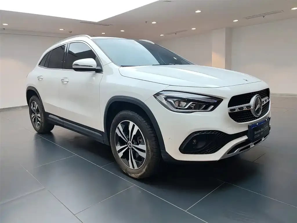 Mercedes-Benz GLA — фото 2