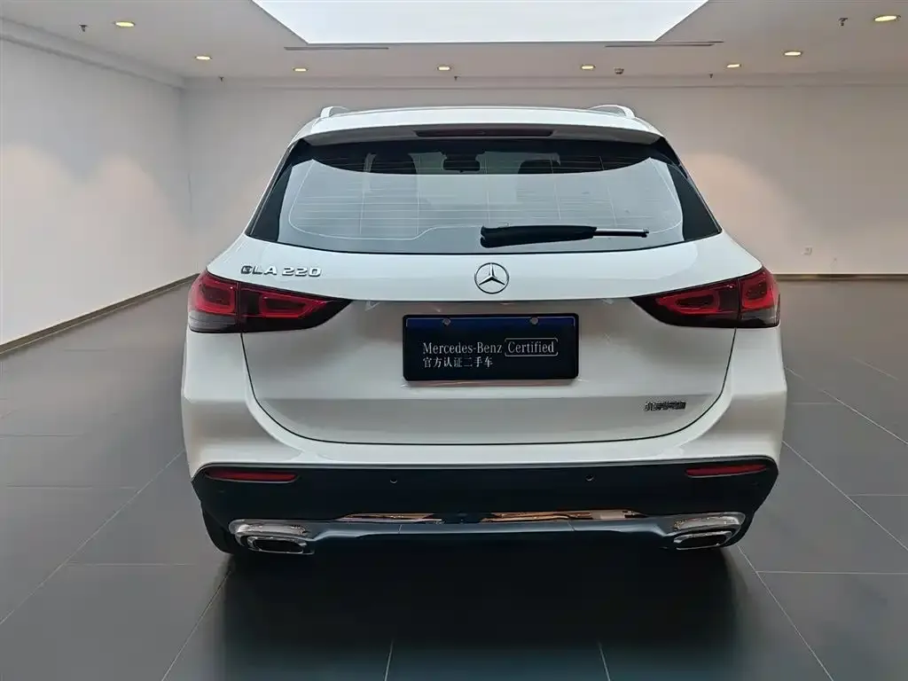 Mercedes-Benz GLA — фото 7