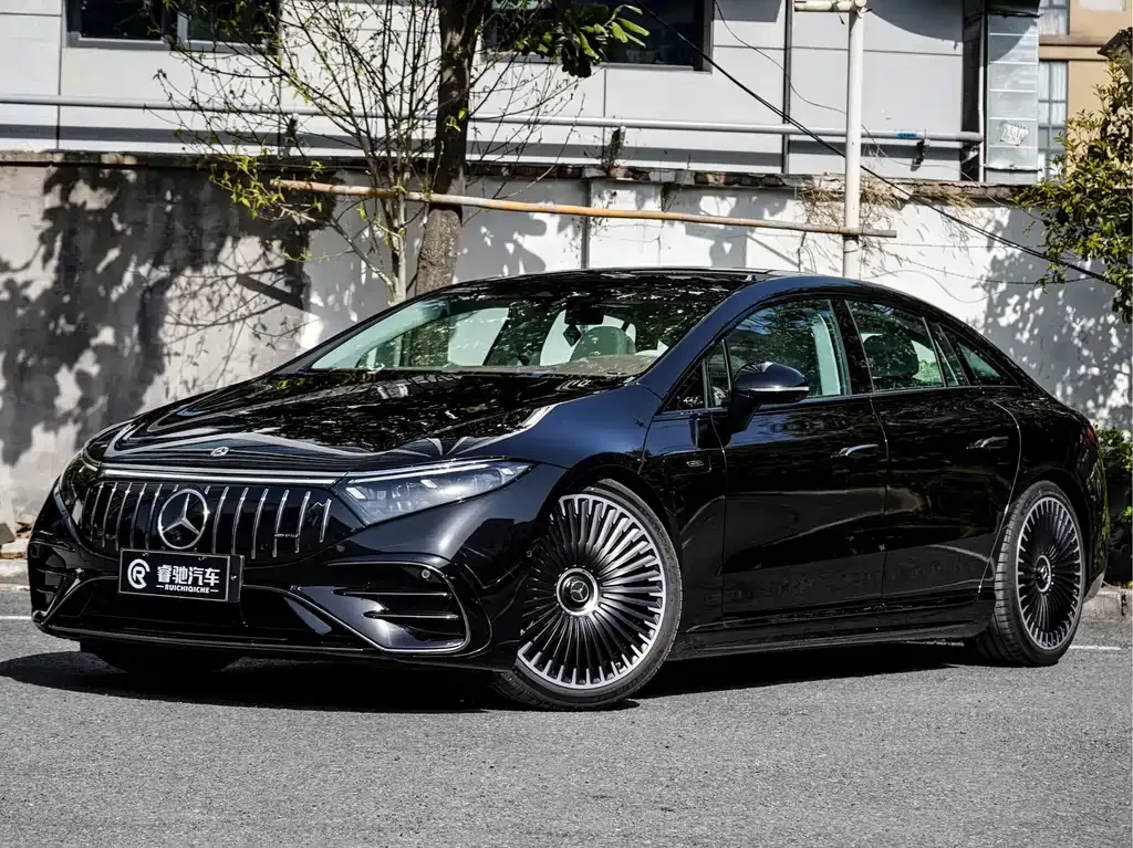 Mercedes-Benz EQS AMG — фото 2