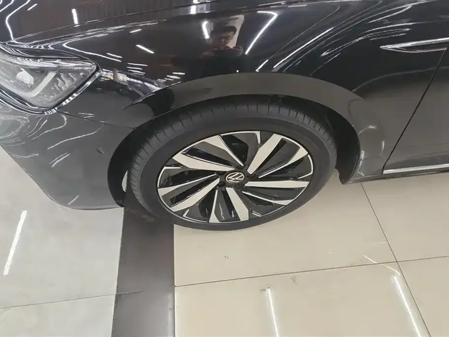 Volkswagen Passat — фото 6
