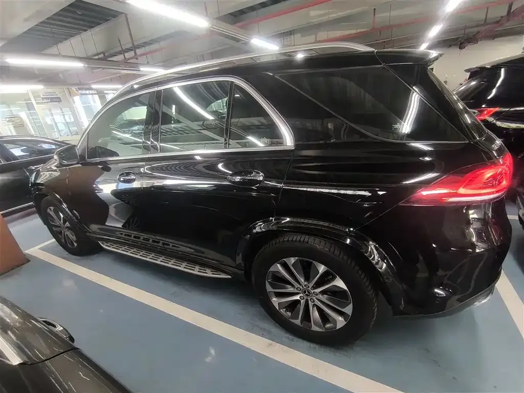 Mercedes-Benz GLE — фото 5