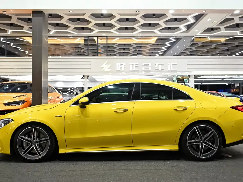 Mercedes-Benz CLA AMG — фото 3