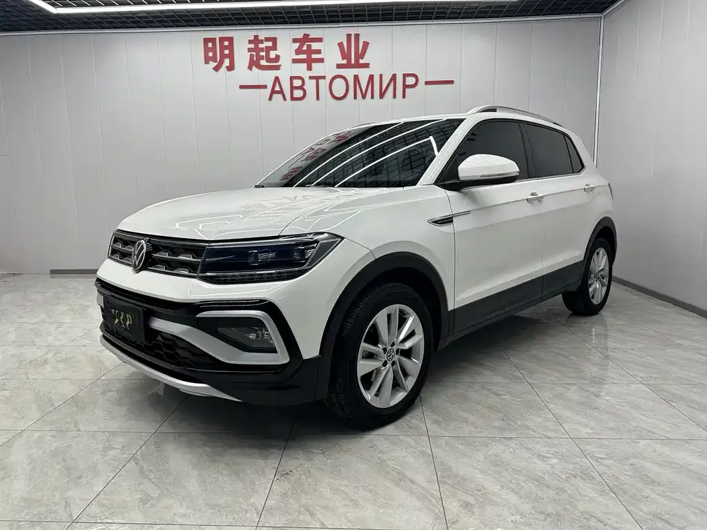 Volkswagen T-Cross — фото 1