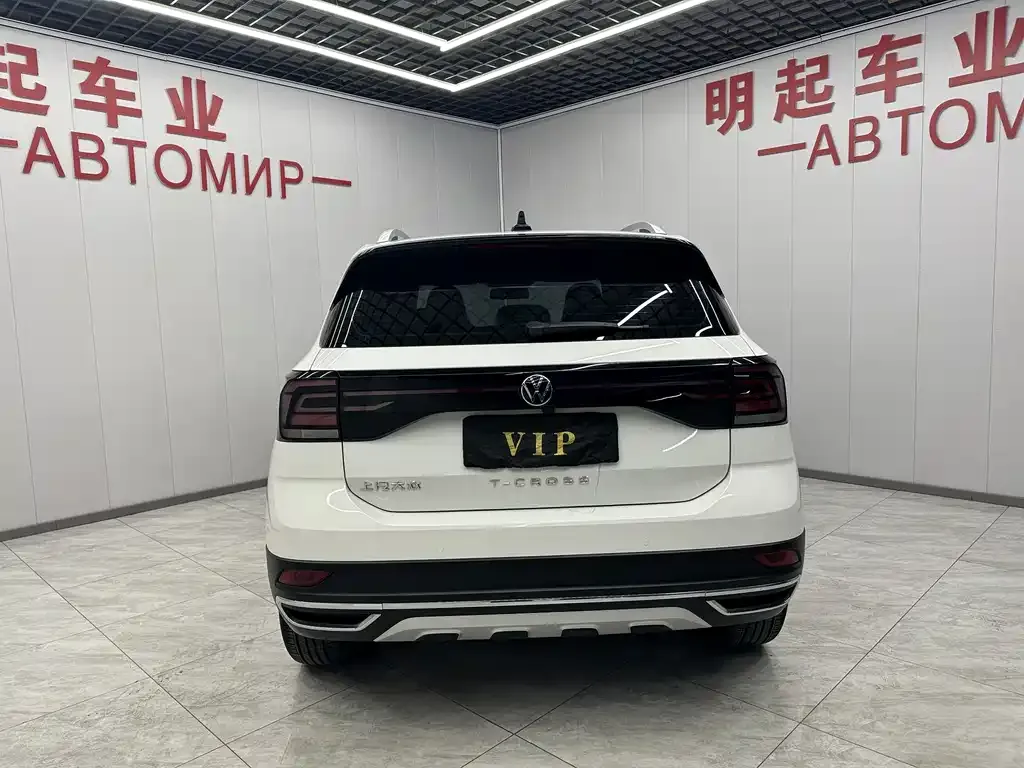 Volkswagen T-Cross — фото 9