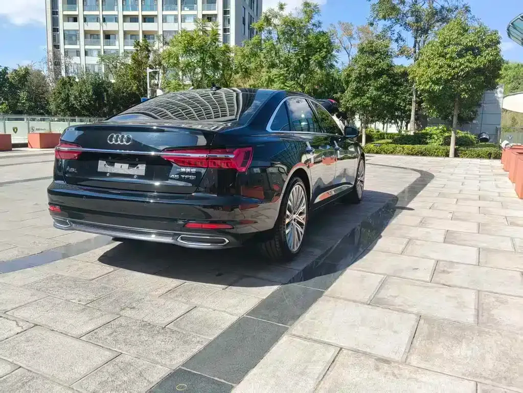 Audi A6L — фото 3
