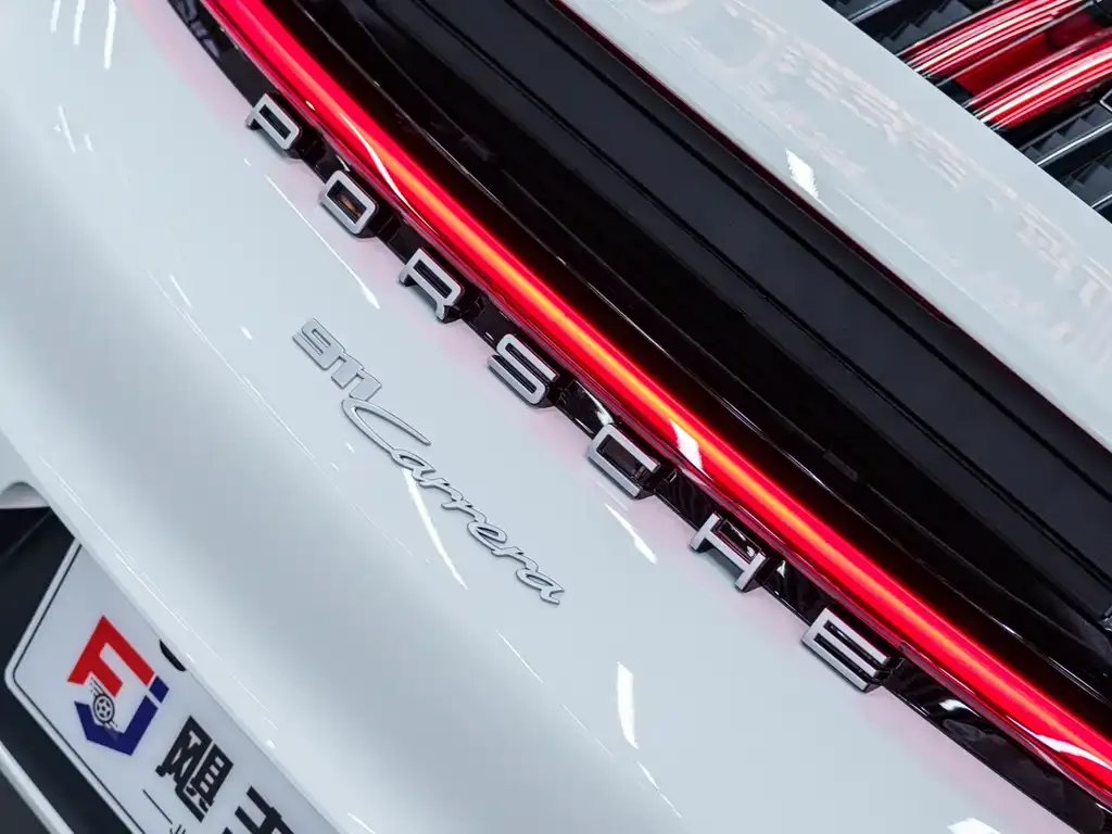 Porsche 911 — фото 9
