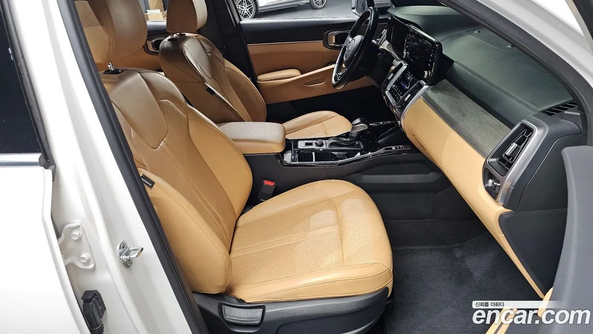 Kia Sorento — фото 10