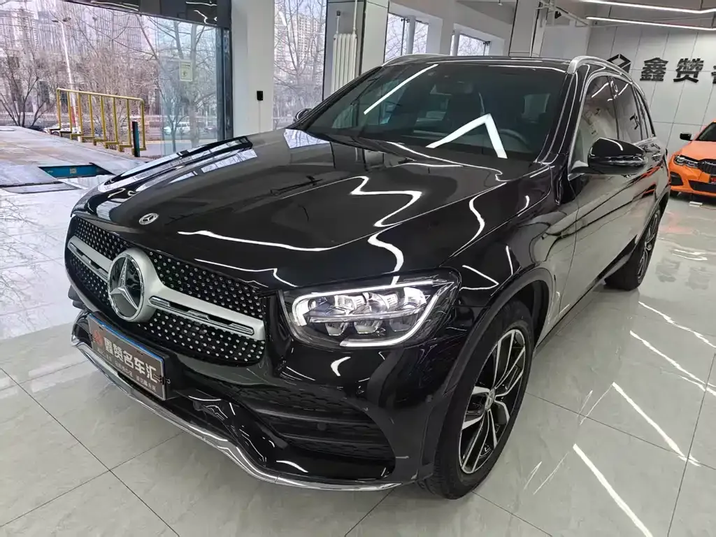 Mercedes-Benz GLC — фото 1