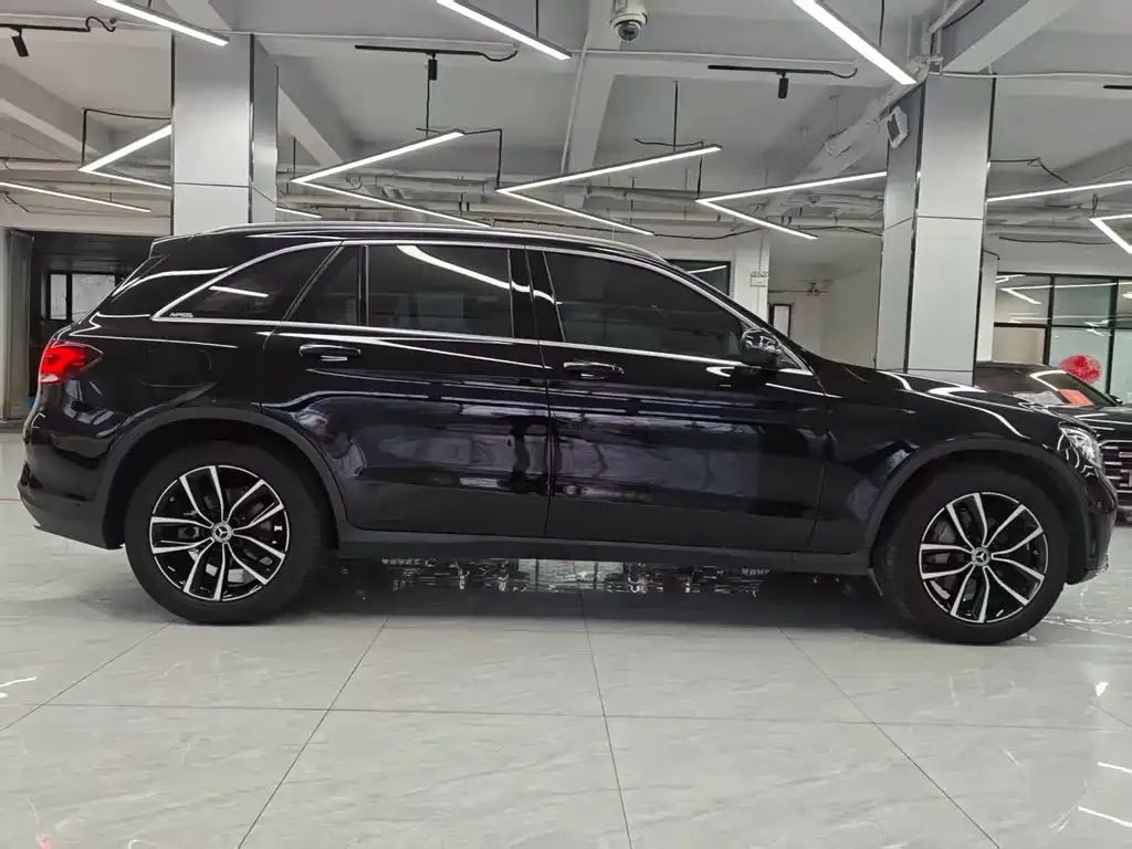 Mercedes-Benz GLC — фото 2